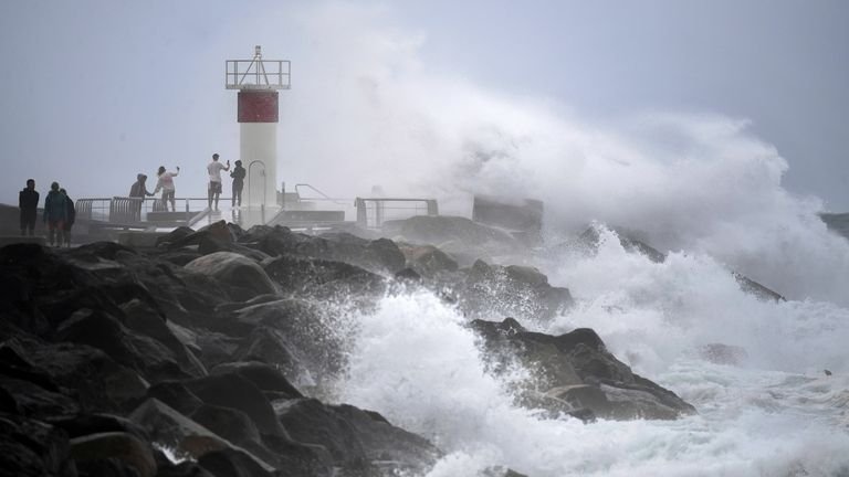 skynews cyclone australia waves 6846885